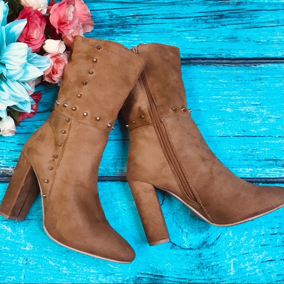 Bella Marie Kaylee Studded Suede Boots SEXY! - Picture 1 of 8